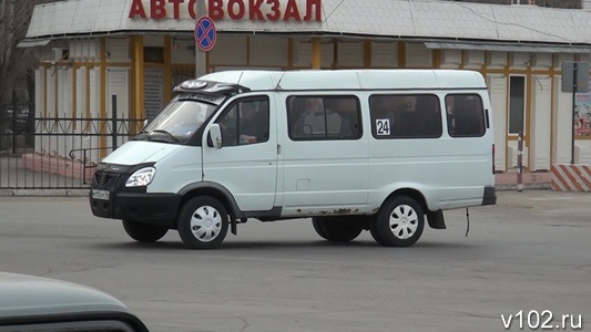 Волгоградка получила загранпаспорт с чужими отпечатками пальцев