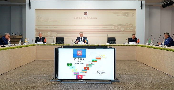 На ВТЗ российские парламентарии обсудили законодательные инициативы в области экономики и экологии