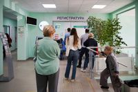 На защите жизни: как страховщики помогают пациентам