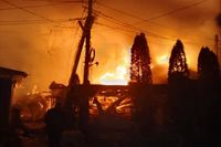 «Многие сгорели заживо»: 24 россиянина погибли при атаке ВСУ по кафе и гостинце у Черного моря