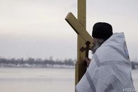 Пляж под Волгоградом готовят к крещенским купаниям