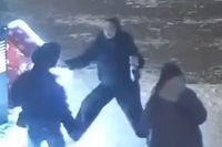 Молодчиков, надругавшихся над арт-объектом в Волжском, нашла полиция