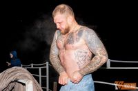 Сотни волгоградцев встретили Крещение у ледяных купелей: фоторепортаж