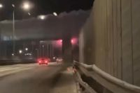 ДТП с падением пешеходного моста трассе М-4 «Дон» попало на видео