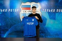 Нападающий Максим Кондратьев перешёл в «Ротор-2»