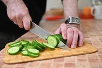 Огурцы с помидорами резко подорожали в Волгоградской области