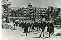 «Левка, тебе там подарок! Там наши пришли!»: пронзительные воспоминания детей об окончании Сталинградской битвы