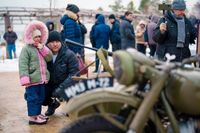 Барабанщицы, ретро-авто и оружие: как в ЦПКиО отметят годовщину освобождения Сталинграда