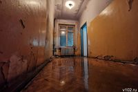 «Кипяток течёт, проводку закоротило»: в общежитии на ул. Дегтярёва волгоградцев накрыл ливень из кипятка