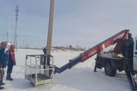 Энергетики из Ростова и Астрахани помогают волгоградцам устранять обрывы проводов