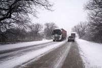 Движение на участках трасс в Волгоградской области возобновилось утром 3 февраля