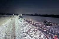 Водитель иномарки погиб на трассе под Волгоградом после столкновения с фурой