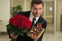 Волгоградцев предупредили о начале конфетно-букетного периода у аферистов