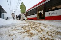 Выпавший 9 февраля снег в Волгограде ослабил гололед