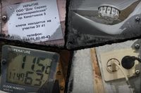 «Бабахнула батарея и труба с кипятком»: жители пятиэтажки на юге Волгограда неделю живут в коммунальном аду