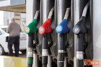 УФАС не выявило злоупотреблений с ценами на бензин в Волгограде