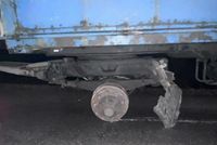 Под Волгоградом отлетевшее колесо КАМАЗа пробило Tank