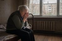 Под Волгоградом внуку грозит срок за кражу телефонов и денег у бабушки