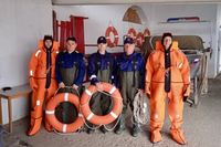 «Главное - спасти! Все остальное неважно»: сотрудники «Службы спасения» – о реанимации упавшей с моста 17-летней девушки