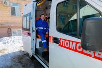 «Сидеть в тихом кабинете я уже не смогу»: фельдшер скорой помощи – о самых сложных вызовах и профессиональном адреналине