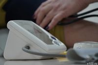 Волгоградцам пообещали бесплатно выдавать тонометры с дистанционным мониторингом