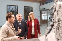 Андрею Бочарову презентовали модель народного мемориала в честь бойцов СВО