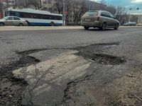 В Волгограде зимой заделали дорожные ямы на 4 тысячах квадратах