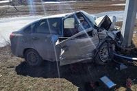 Под Волгоградом в ДТП погибли двое человек и один пострадал