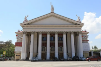 Зрелище без хлеба: зрители НЭТа временно остались без буфета