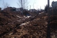 «Без водовода и дорог»: в Волгограде жители посёлка Солнечный утонули в непролазной грязи