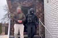 Силовики надели наручники на директора УК «Сигма-Юг» в Волгограде