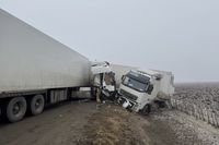 Двое волгоградцев пострадали в столкновении фур под Рязанью