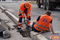 В Волгограде власти отчитались об ударном ремонте шестиполосного участка пр. Ленина