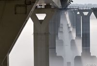 Причудливое туманное утро на Волге снял волгоградец