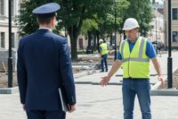 Раздробили или распилили? С коммерсантов требуют в суде деньги за «договорняк» при благоустройстве Волжского