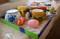 Без золота и акварели: врач заявила о реальной опасности разноцветных яиц на Пасху