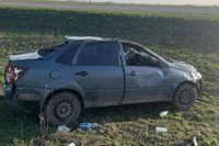 Под Волгоградом двое пострадали после вылета «Лады» в кювет