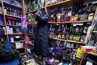 У волгоградца изъяли 25576 пачек «серых» сигарет