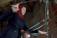 «Колокола – это всегда радость»: звонарь из Волгограда – об освоении редкой профессии, звоне для патриарха и отношении коллег-мужчин