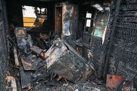 Двое волгоградок сгорели в деревянном доме