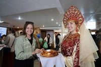 «Александр Невский» отправился в первый круиз из Волгограда в Саратов