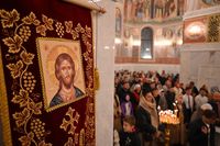 Красная горка в Волгограде: можно ли играть свадьбы, печь куличи и ходить на кладбища?