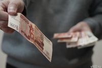 Волгоградцы на фоне проблем со связью возвращаются к расчётам наличными