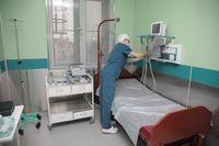 Заново училась ходить и говорить: волгоградские врачи поставили на ноги серьезно пострадавшую в аварии школьницу