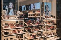 В Волгограде готовят к закрытию один из старейших магазинов «Л’Этуаль»