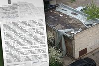 «Замучались от аварийных отключений»: жители трех высоток в Волгограде потребовали ремонта худой крыши на подстанции