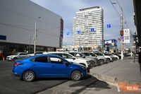 Как в Москве? КСП Волгограда предложила мэрии внедрить резидентские парковочные разрешения