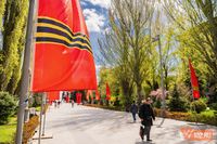 Полиция заинтересовалась осквернением флага с георгиевской лентой в центре Волгограда