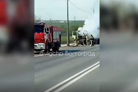 Фура сгорела дотла на Третьей продольной в Волгограде