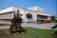 Знаменитые «Красные птицы» ДЮЦа готовятся к новому сезону: как сложилась судьба фонтана в центре города